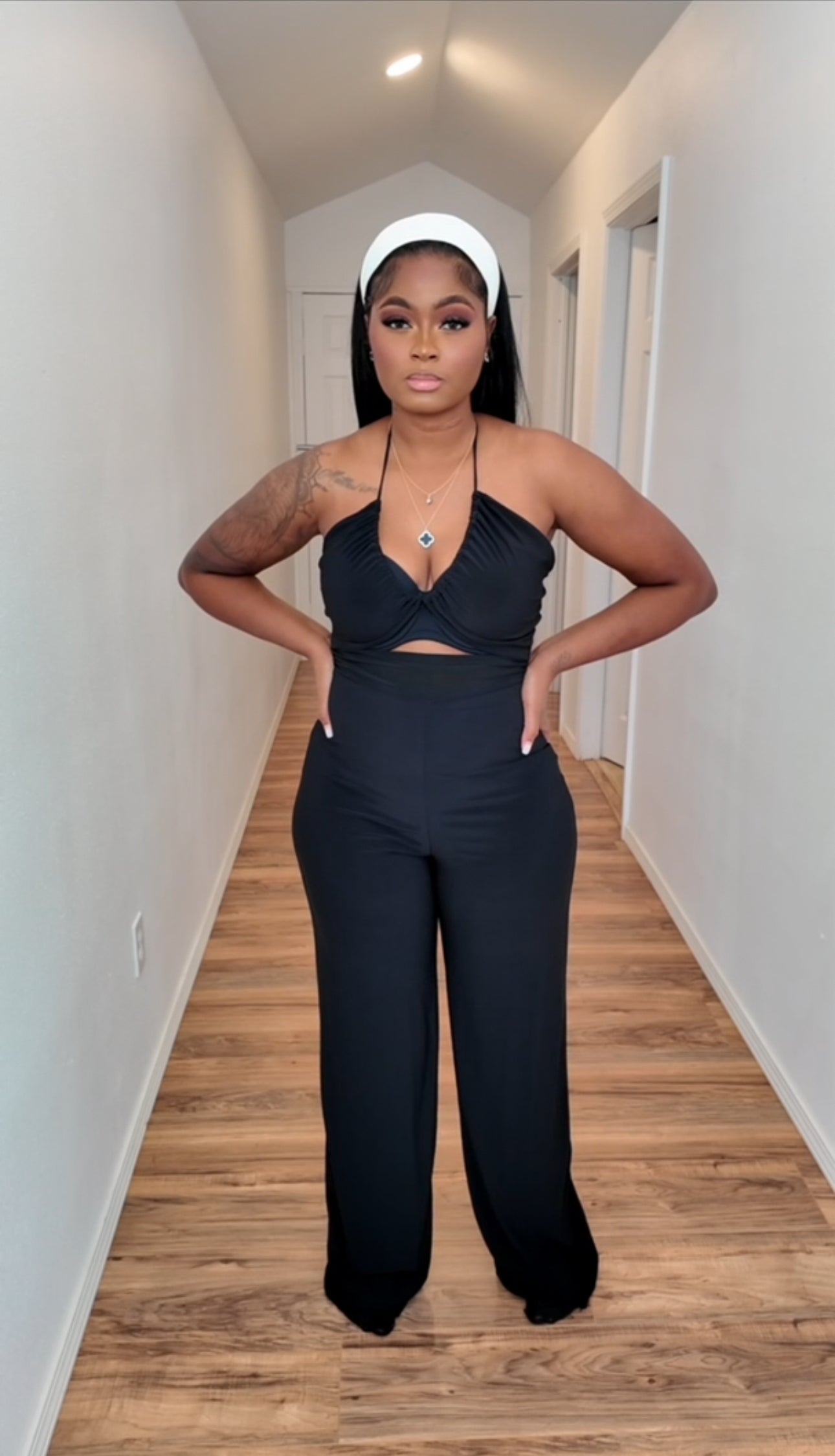 Women’s Black Cut Out Light Weight JumpSuit SZ L