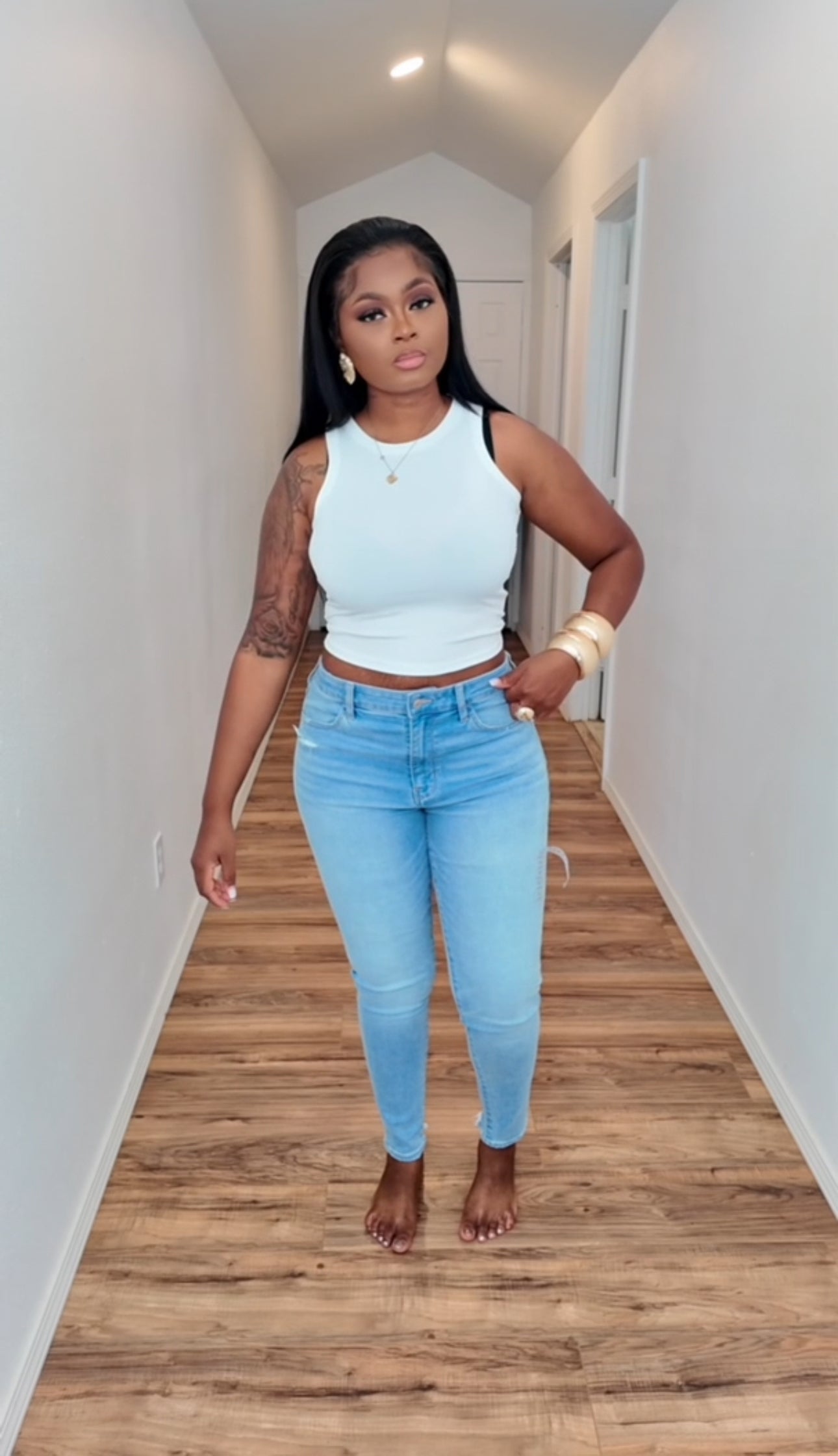 Women’s AMERICAN EAGLE Next Level Stretch High Rise Jegging Jeans Light Wash / Light Distress NEW WITH TAGS SZ 12