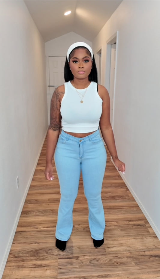 Women’s BootCut Extra Long Light Wash Jegging jeans SZ 30